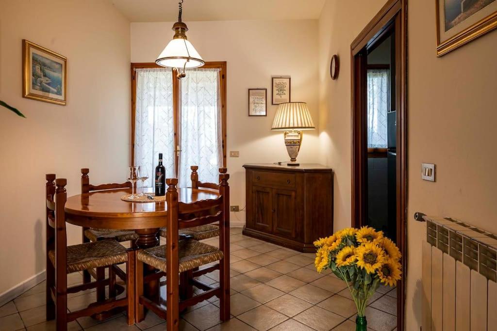 Casa Vacanze Santa Maria Certaldo Buitenkant foto