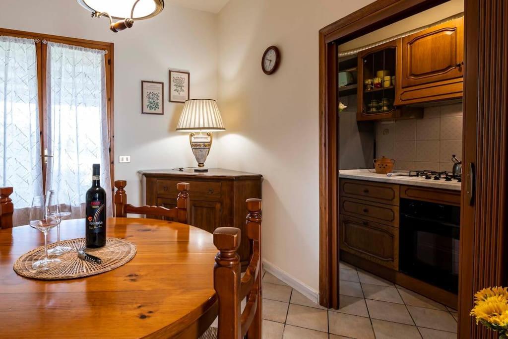 Casa Vacanze Santa Maria Certaldo Buitenkant foto