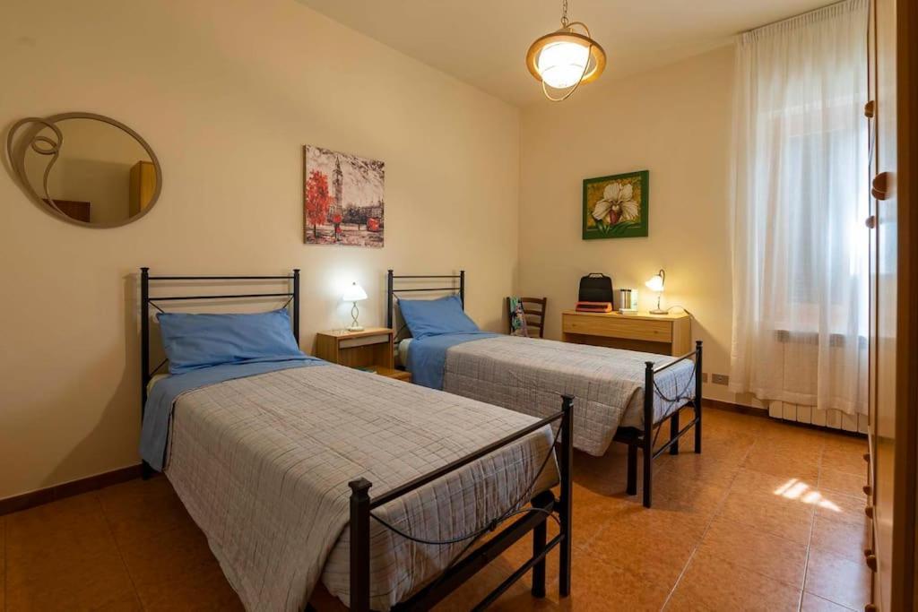 Casa Vacanze Santa Maria Certaldo Buitenkant foto