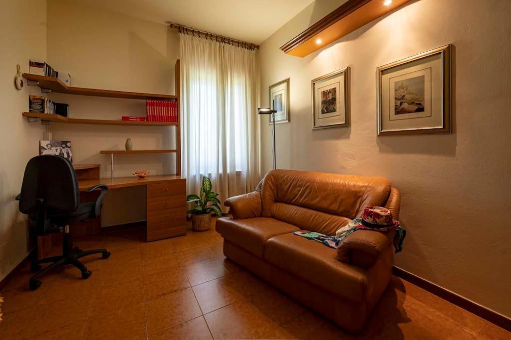 Casa Vacanze Santa Maria Certaldo Buitenkant foto